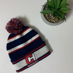 CH Hockey Winter Hat Pom Pom Tuque Winter Cap